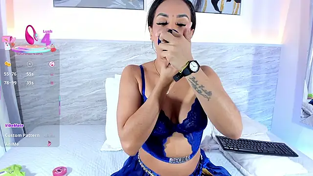 Snapshot of nayelii_d chatting on 06-22-26, 12:13 nayelii d online show from 06-22-26, 12:13