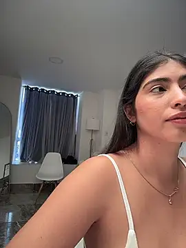 Gaby zahir  online show from 12-02-25, 02:01