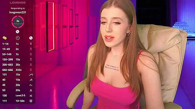 PenellopaRaw online show from 01-18-25, 09:24