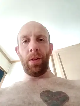 Snapshot of TaylorBlaze chatting on 02-07-26, 05:49 TaylorBlaze online show from 02-07-26, 05:49