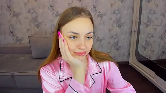 Snapshot of JessicaNickson chatting on 02-27-25, 09:32 JessicaNickson online show from 02-27-25, 09:32