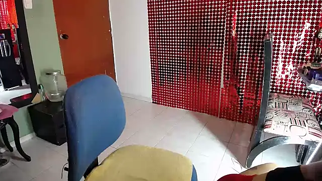 Sweett Anya online show from 05-17-26, 08:38