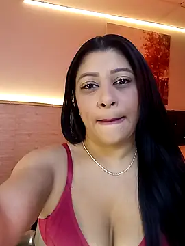 Snapshot of Lashmy111 chatting on 05-12-26, 03:36 Lashmy111 online show from 05-12-26, 03:36