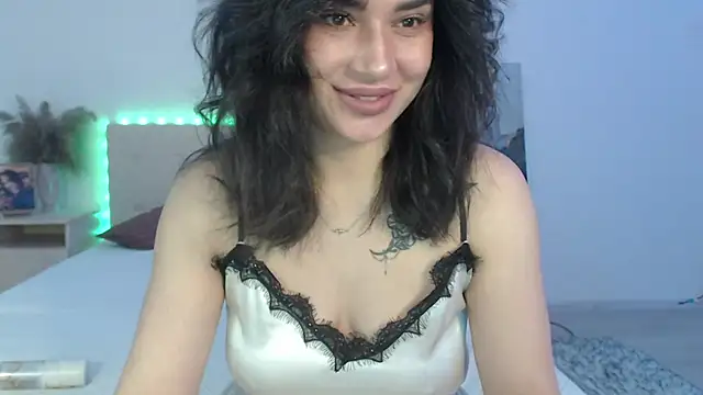 RoxannePure online show from 04-02-26, 04:21