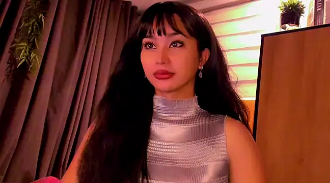 YOURCRISTINAS online show from 01-16-25, 12:45