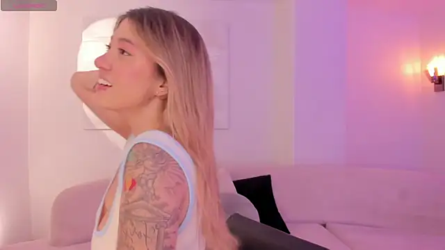 EveBensonX online show from 03-13-26, 07:20