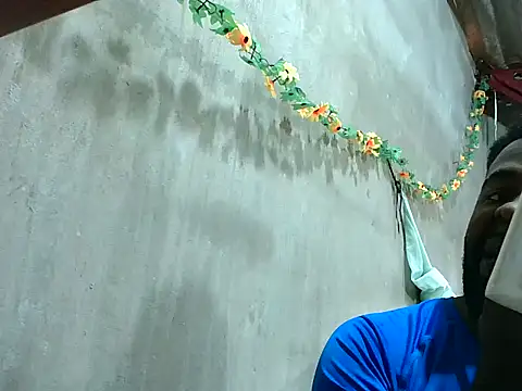 2ocmaxi online show from 11-13-25, 08:08