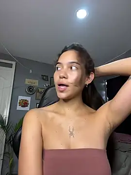 Sallye  online show from 04-10-26, 08:02