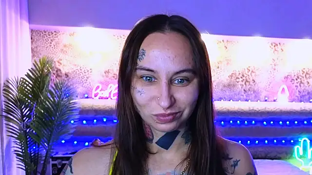 Snapshot of Cool_Freak_ chatting on 12-05-24, 09:50 Cool Freak online show from 12-05-24, 09:50