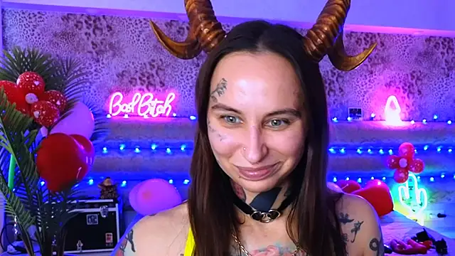 Snapshot of Cool_Freak_ chatting on 02-15-25, 10:00 Cool Freak online show from 02-15-25, 10:00