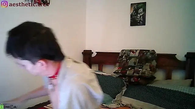 Snapshot of Twink_Temptation chatting on 01-09-25, 02:22 Twink Temptation online show from 01-09-25, 02:22