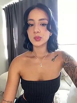 Snapshot of Ale_Lewis chatting on 01-29-25, 09:07 Ale Lewis online show from 01-29-25, 09:07