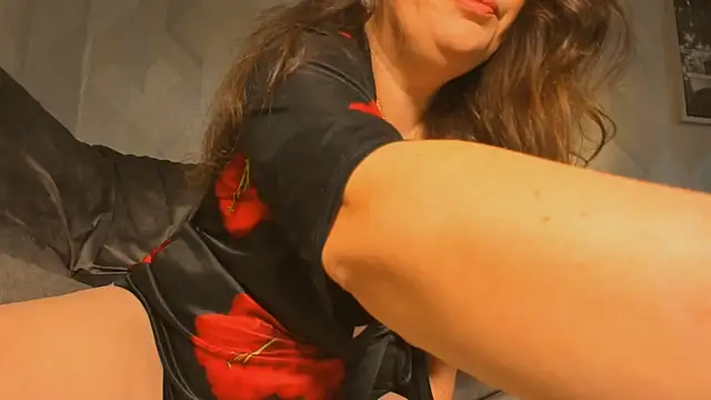 Snapshot of Jessica_555 chatting on 12-07-24, 06:21 Jessica 555 online show from 12-07-24, 06:21