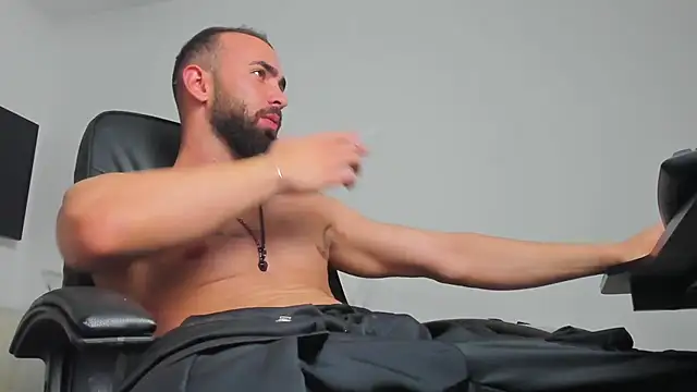 MichaelMasterss online show from 12-28-24, 09:08