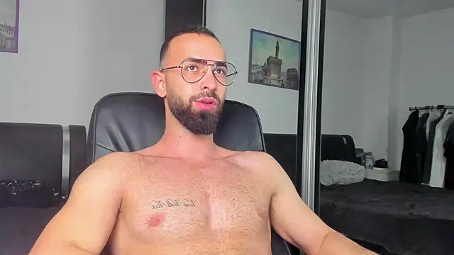 MichaelMasterss online show from 01-10-25, 09:42