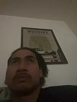 Snapshot of bigbrown- chatting on 03-02-25, 05:44 bigbrown- online show from 03-02-25, 05:44