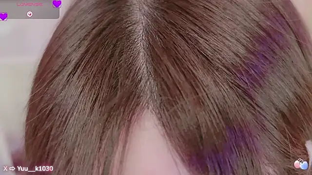 Snapshot of Yuu__k chatting on 02-05-25, 03:52 Yuu  k online show from 02-05-25, 03:52