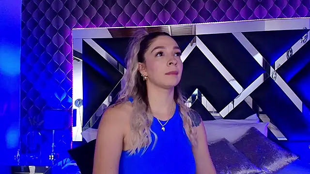 victoriaa lee  online show from 09-12-25, 08:09