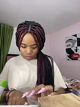 Snapshot of Mia_damm chatting on 01-01-25, 12:32 Mia damm online show from 01-01-25, 12:32