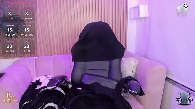 Snapshot of Mia_damm chatting on 10-31-25, 05:19 Mia damm online show from 10-31-25, 05:19