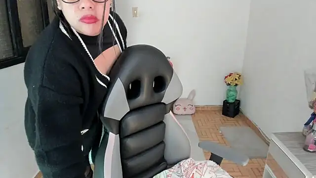 smile sweetpao online show from 02-15-25, 01:31