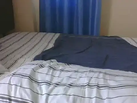 Snapshot of 10sexymelo69_ chatting on 03-07-25, 08:23 10sexymelo69 online show from 03-07-25, 08:23