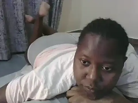 Snapshot of 10sexymelo69_ chatting on 03-16-25, 04:52 10sexymelo69 online show from 03-16-25, 04:52