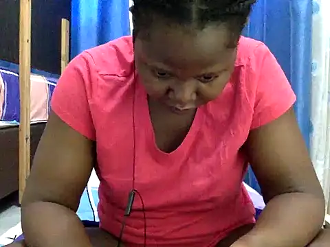 Snapshot of 10sexymelo69_ chatting on 10-30-25, 09:44 10sexymelo69 online show from 10-30-25, 09:44