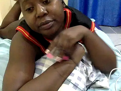 Snapshot of 10sexymelo69_ chatting on 12-16-25, 10:48 10sexymelo69 online show from 12-16-25, 10:48