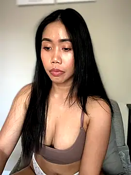 Snapshot of JazzieXo chatting on 10-01-25, 08:48 JazzieXo online show from 10-01-25, 08:48