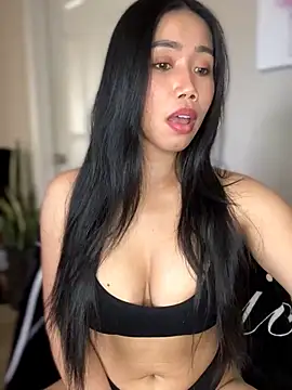 JazzieXo online show from 02-19-26, 08:49