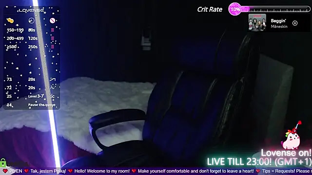 strawberry muffin online show from 02-03-25, 05:56