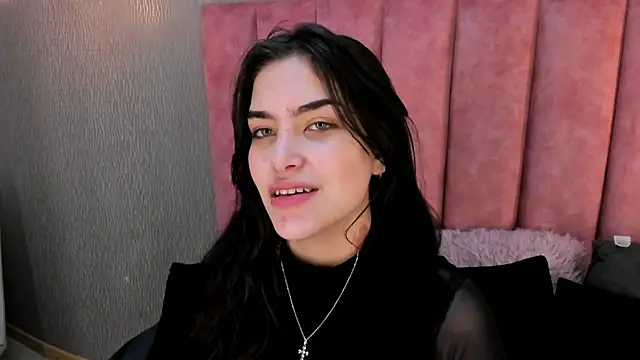 Alexa Thaylor  online show from 11-24-25, 01:44