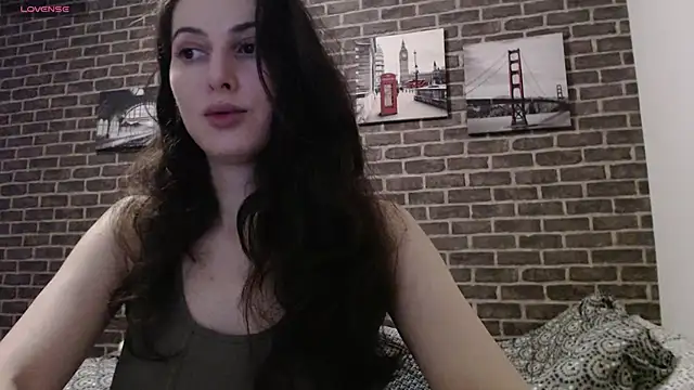  Hot Lady  online show from 01-10-25, 11:50