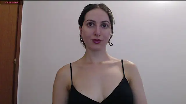 Snapshot of _Hot_Lady_ chatting on 08-03-26, 06:55 Hot Lady online show from 08-03-26, 06:55