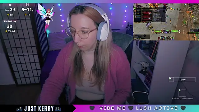 Snapshot of JustKerry chatting on 09-24-25, 08:39 JustKerry online show from 09-24-25, 08:39