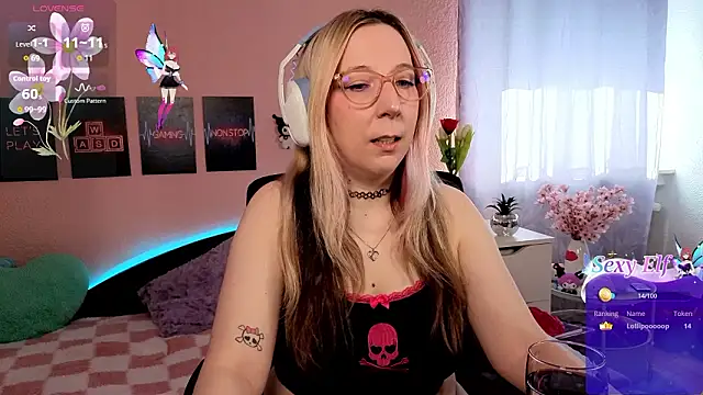 Snapshot of JustKerry chatting on 03-02-26, 09:05 JustKerry online show from 03-02-26, 09:05