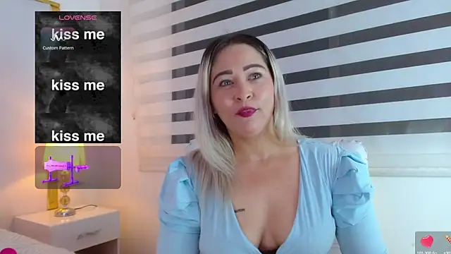 WANDAFOXX1 online show from 02-01-25, 04:03