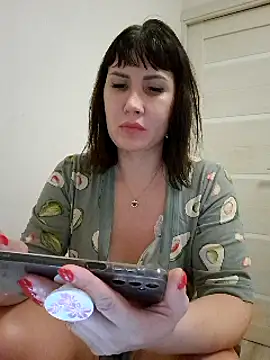 Snapshot of ROXOLANAA_SEXY chatting on 03-22-25, 06:36 ROXOLANAA SEXY online show from 03-22-25, 06:36