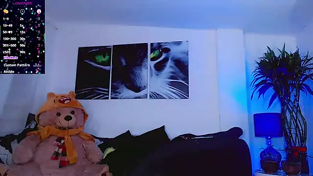 Sophiesweet5 online show from 09-29-25, 12:16