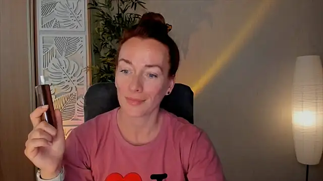 RebeccaMartinez online show from 07-19-26, 10:52