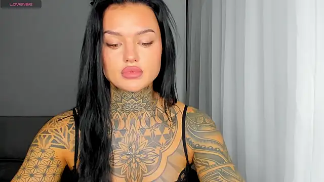 Snapshot of pantera_flashh chatting on 01-05-26, 11:19 pantera flashh online show from 01-05-26, 11:19