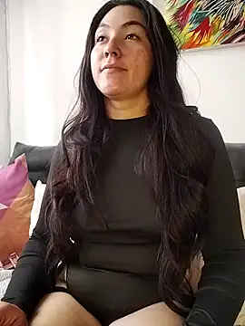 Snapshot of katha_steele_ chatting on 10-06-25, 03:20 katha steele online show from 10-06-25, 03:20