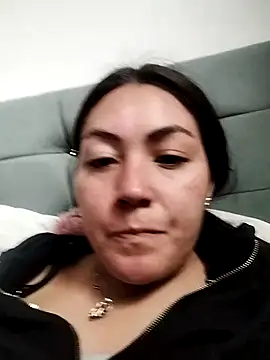 katha steele  online show from 10-31-25, 05:36