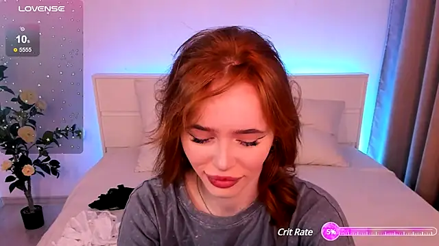 Snapshot of Phoenix_Margo chatting on 02-13-25, 02:45 Phoenix Margo online show from 02-13-25, 02:45