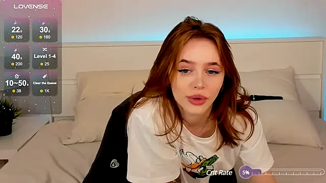 Snapshot of Phoenix_Margo chatting on 03-08-25, 11:58 Phoenix Margo online show from 03-08-25, 11:58