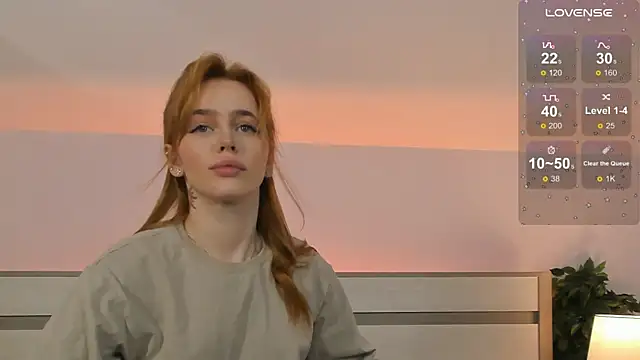 Snapshot of Phoenix_Margo chatting on 09-11-25, 04:34 Phoenix Margo online show from 09-11-25, 04:34