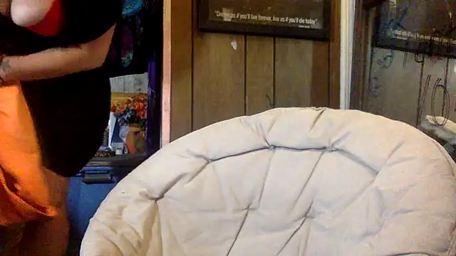 TrashleyRosebud online show from 07-01-26, 01:40