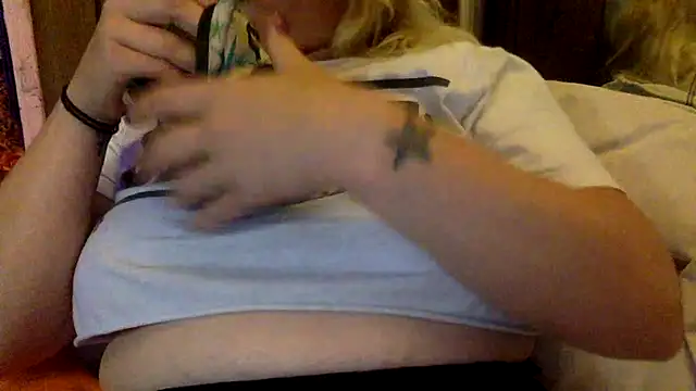 TrashleyRosebud online show from 07-01-26, 03:56