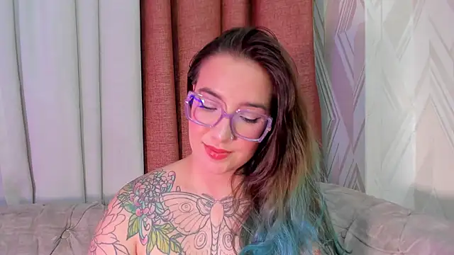 DEVA BLUE  online show from 01-14-25, 07:48